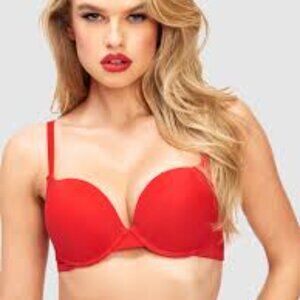 NWT - Frederick's of Hollywood Krystal Mega Push-Up Bra - 32D